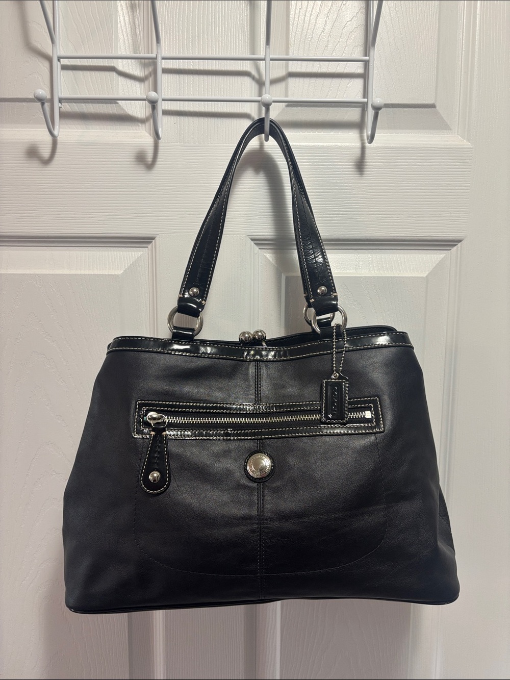 Coach Laura Signature Leather Carryall KissLock Tote
